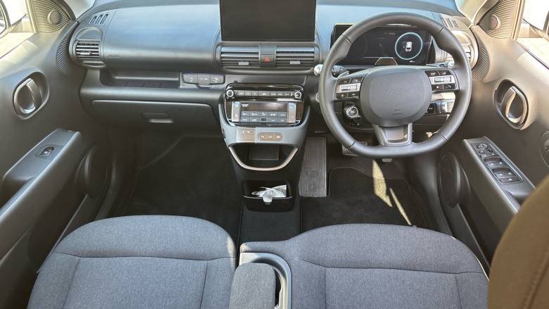 Hyundai INSTER 85kW 02 49kWh 5dr Auto Electric Hatchback